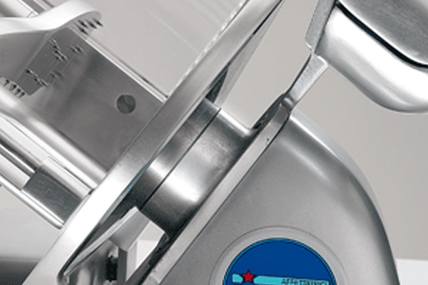 affettatrici-palladio-350-top-det-big-1AF68B568-E9D4-56FB-F792-4FEC74981BA8.jpg